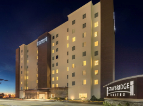 Staybridge Suites Irapuato by IHG