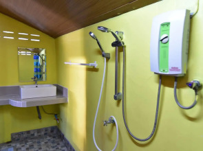 Lipe Power Beach Resort