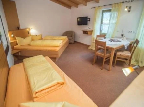 Gaststätte-Pension Gutshof Colmberg