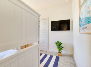 Family-friendly Austin Retreat ~ 10 Mi to Dtwn