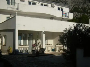 Apartments Ljuba