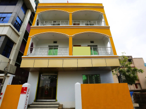 OYO 9197 Krishna Residency