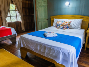 Hidden Paradise Lodge