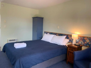 Studio 2 - Central to Kaikoura!