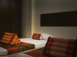 The Phoenix Hotel Bangkok