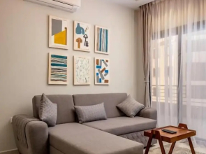 Travelholic Residence Golden Gates