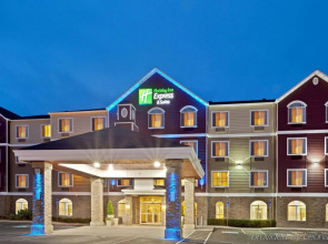 Holiday Inn Express Hotel & Suites Seaside-Convention Center by IHG