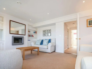6 Willows Green