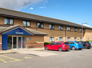 Travelodge Peterborough Eye Green
