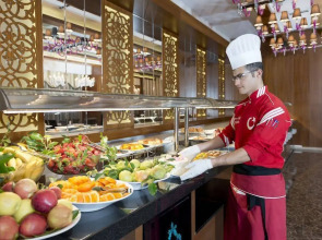 Azura Park Residence