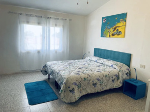 Apartment in Villa With Garden Close to the sea