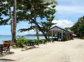 Mam Kai Bae Beach Resort