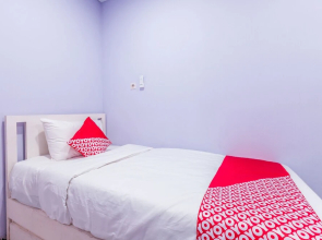 Kaya House A Co-living @Pluit by OYO Rooms