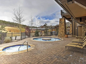 Ski-in/ski-out Breckenridge Resort Condo at Peak 7