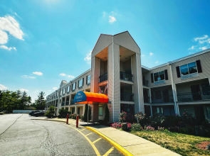 Baymont Inn & Suites by Wyndham Columbus near OSU