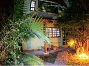 Karaguashouse