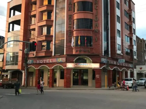 Gran Hotel Marcjohns