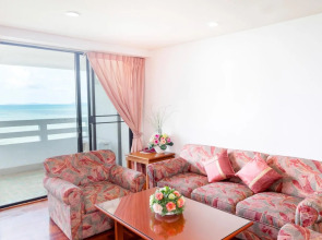 Payoon Garden Cliff Condominium