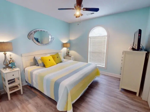 Magnolia Place 4695-205 1 Bedroom Condo