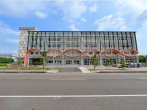 TH Hotel
