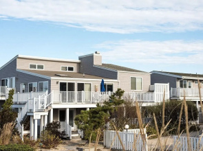 Sea Crest Resort