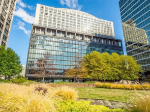 Cozysuites Modern 1BR PPG Paints Arena Pitts