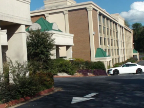 Armstrong Inn and Suites