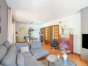 Very attractive detached villa with its own swimming pool