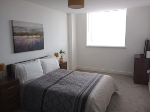 Lovely-cozy Apartment in Brierley Hill