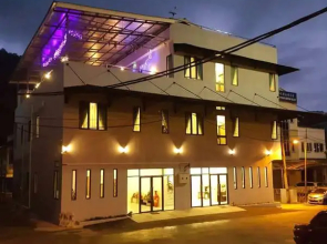 Cameronia Hotel