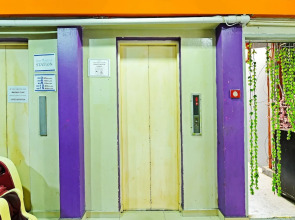 SPOT ON 90138 Hotel Elwarda Klcity