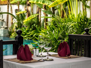 The Community - Siem Reap