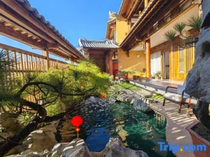 Yuexi Inn · MistyFields | 180° Fieldside Vacation Apartment (Shaxi Ancient Town)
