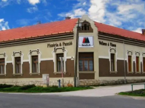 Aralica Apartmanház