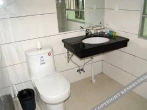 Weilin Theme Apartment