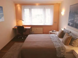 SCHöNE 2-ZIMMER-PARTERRE WOHNUNG WF