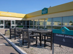 South Milford Hotel