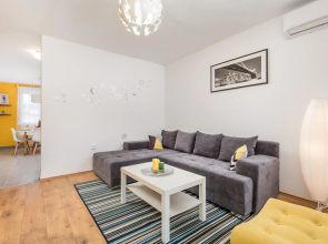 Victory Sea View Apartment