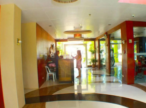 Hotel Camila 2