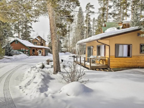 Direct Beach Access: Grand Lake Cabin w/ Deck!