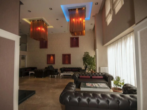 Saros Hotel