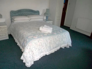 Tanamara Guest House