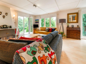 Cozy Hideaway in Ferrieres