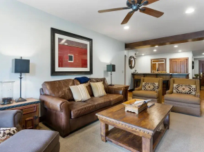 Trail's End Lodge at Deer Valley Resort - Two Bedroom Residence with Den and Spa #202 2 Condo