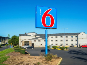 Motel 6 Newport, OR
