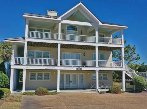 Sykes Beach Cottage