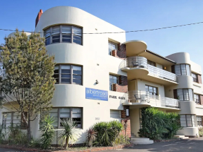 Albert Park Apartments