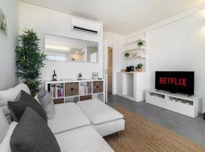 Study & Surf Carcavelos 1-Bed By Beach & Nova Sbe