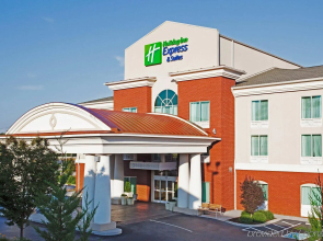 Holiday Inn Express & Suites Lenoir Cty by IHG