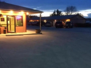 Wheels Motel